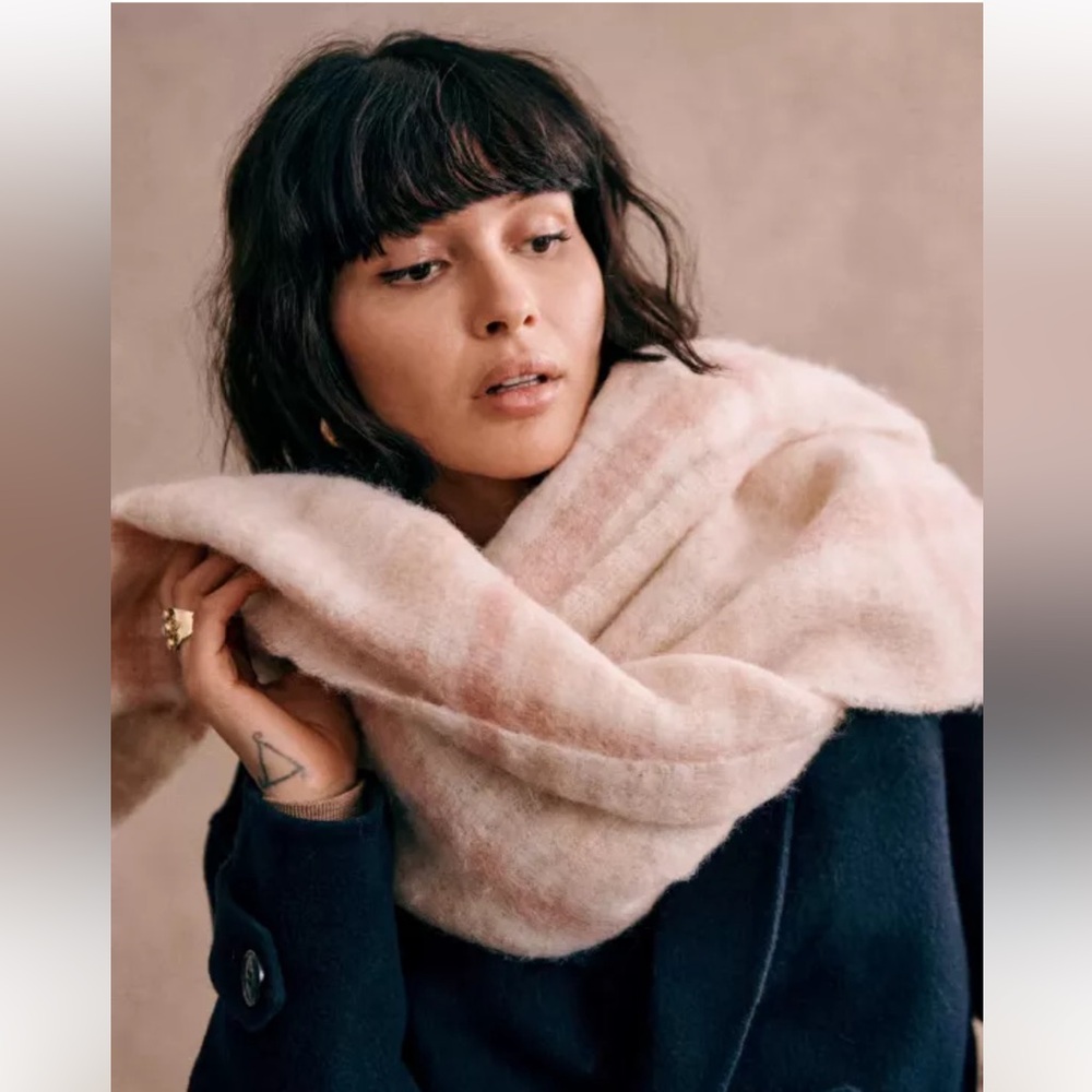 Sézane Pink checkered scarf